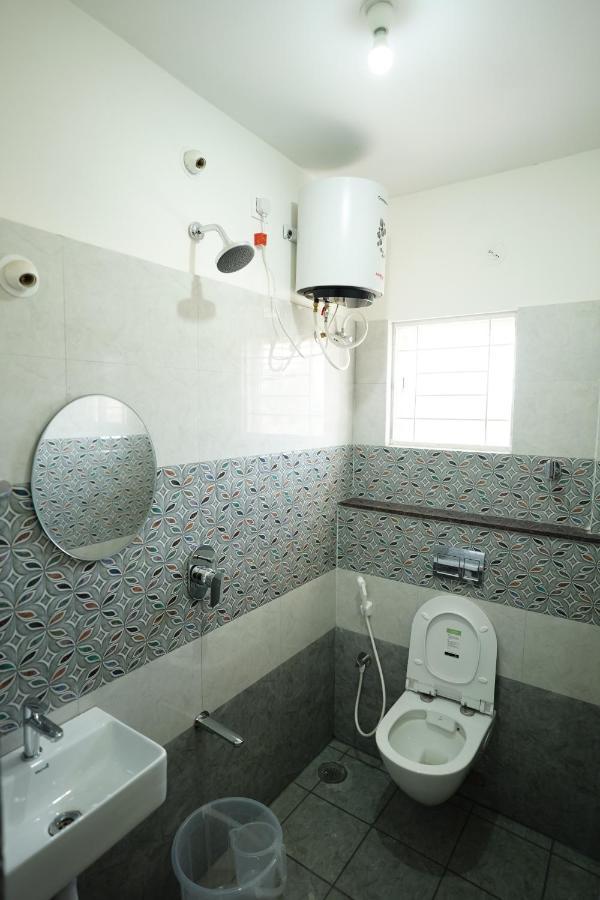 Castle Suites By Haven Homes, Kempegowda International Airport Road Bangalore Eksteriør billede