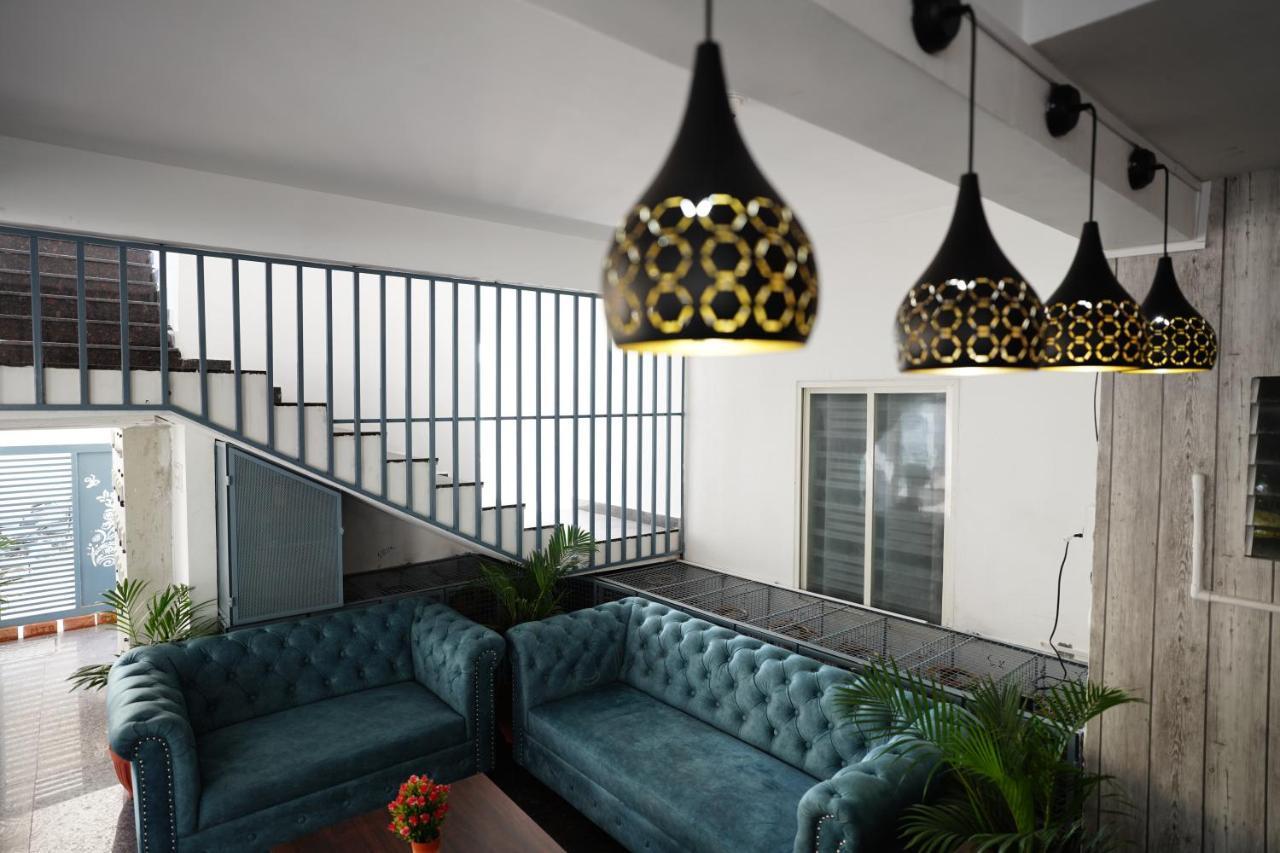 Castle Suites By Haven Homes, Kempegowda International Airport Road Bangalore Eksteriør billede